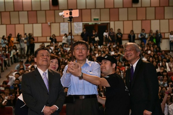 台最新民调：2018台北市长选举居然是他支持度夺冠