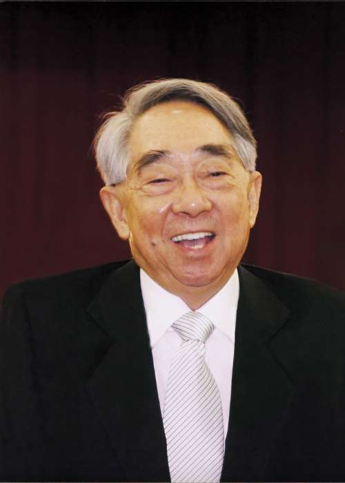 台经济界大佬长荣集团总裁张荣发去世 享年89岁