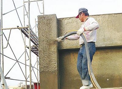 台湾建筑业缺工人月薪6万台币没人愿干活（图）