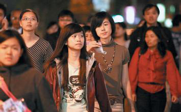 最新统计，台湾地区人口总量超过2345万，其中女性比男性多5万多人。