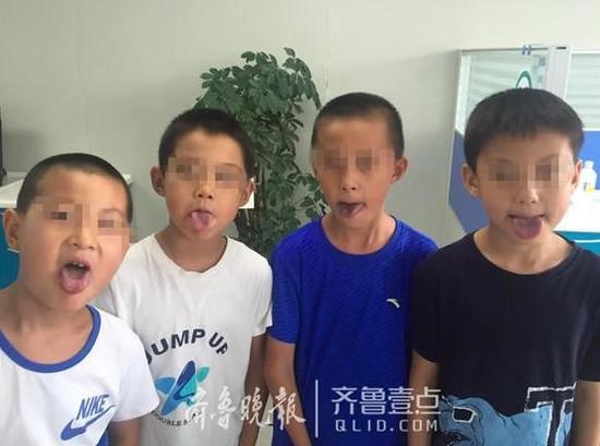 八孩口齿变黑