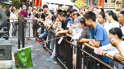 天坛颐和园禁止导游讲野史传闻 旅行社对此无要求