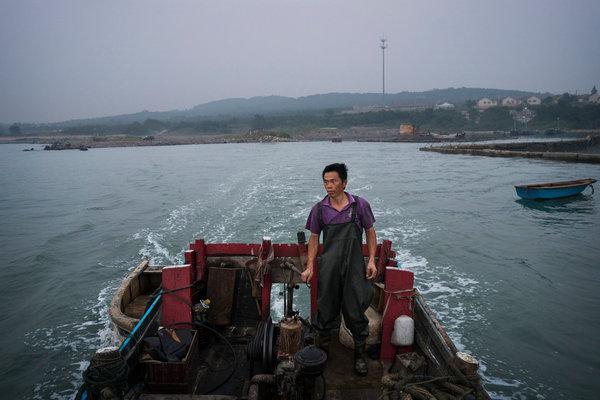 美媒:过度捕捞建度假村让中国传统渔村濒临消失