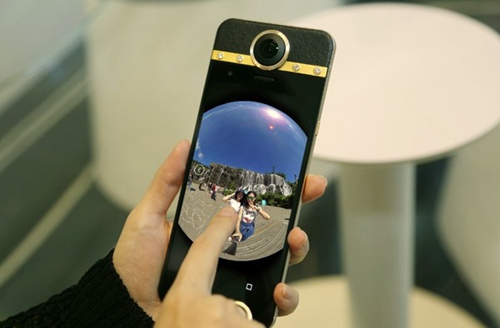 相比iPhone7，你会花多少钱买一款VR手机？