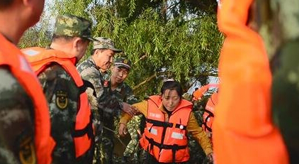 中国使用无人机营救朝方3名被困人员 系应朝方请求