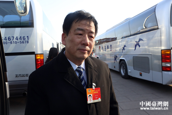 台籍委员：要根据台湾青少年的需求有针对性地做工作