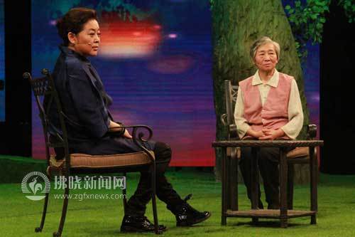 “诚信妈妈”李雪英央视《等着我》寻子 “诚信妈妈”李雪英央视《等着我》寻子