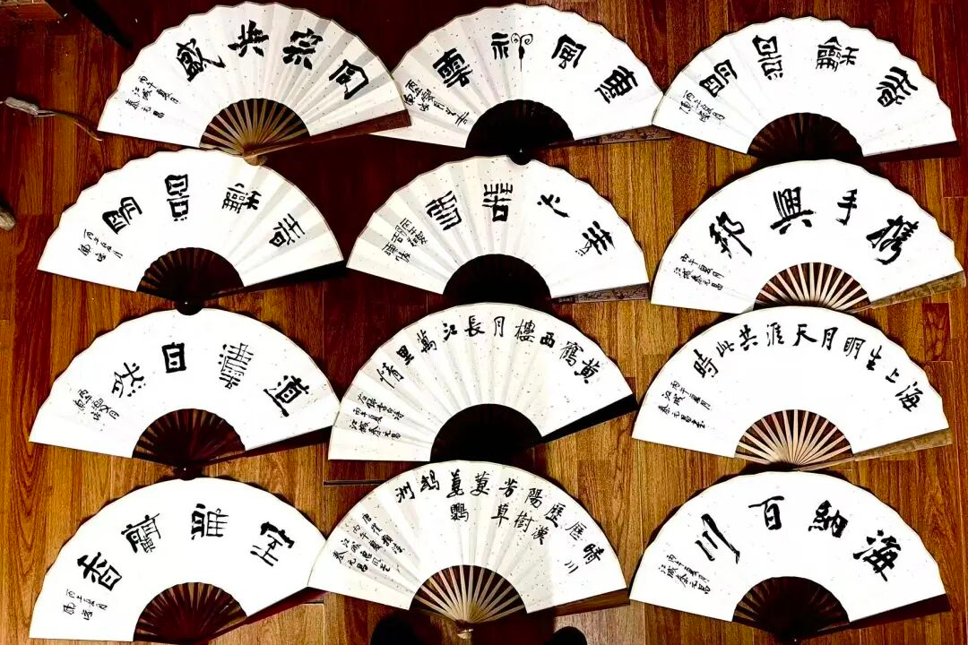 小图图.png