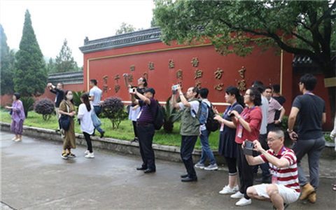 ������̨��17���� �����ٽ���̨�Ļ�����