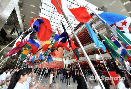 马来西亚媒体赞世博会 称"万国重登上海滩"