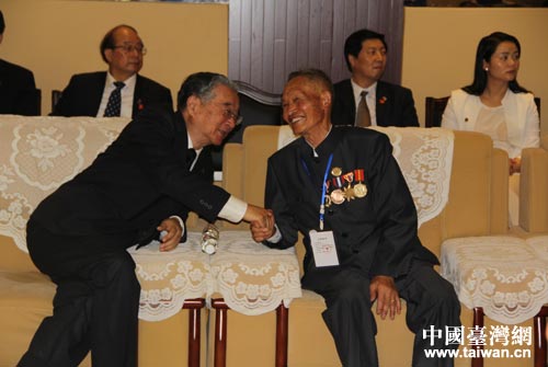 ��������ϯ����ѯ������սʿ��ս��������������״