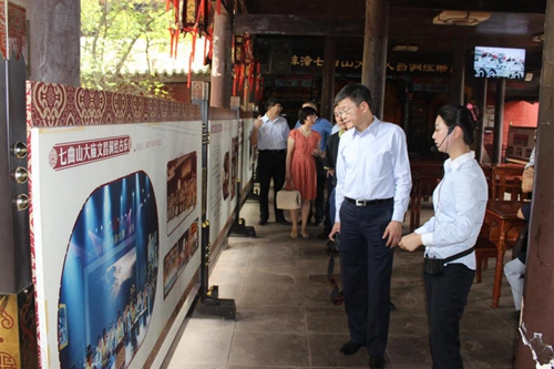 国台办交流局局长黄文涛赴绵阳调研(图)