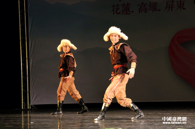 察布查尔锡伯族《贝伦舞》.