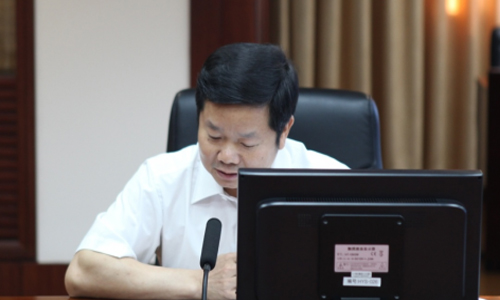 市委常委,统战部部长张文广主持会议