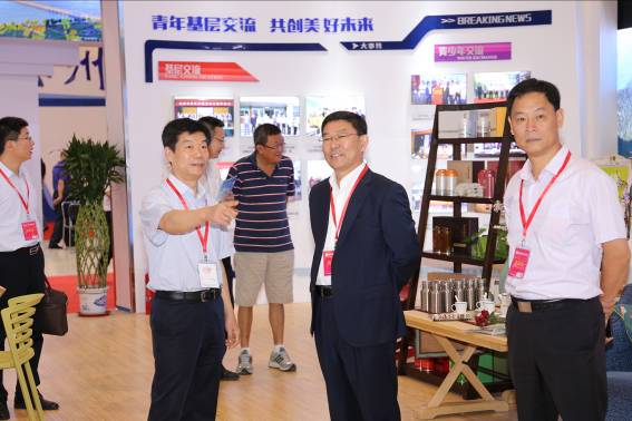 日照市委常委,常务副市长刘兆亮带领市台办,市经信委,市卫计委等