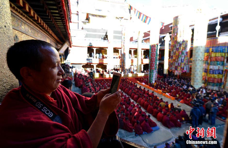 十一世班禅坐床20周年庆典在西藏举行