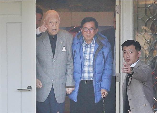 陈水扁祝李登辉"万寿无疆" 网友酸"贪腐大团圆"