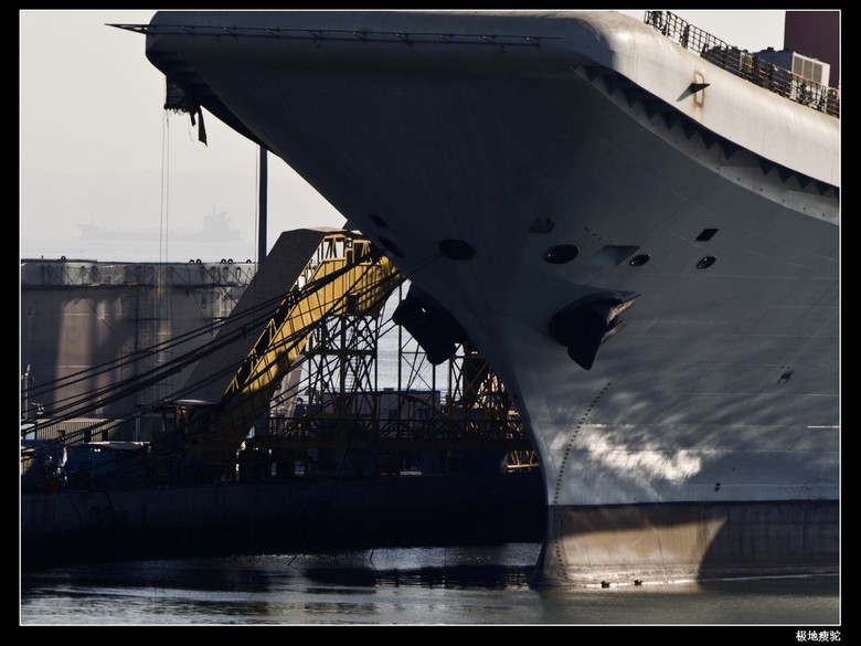 台官员:大陆航母年底下水 有意命名"施琅号"