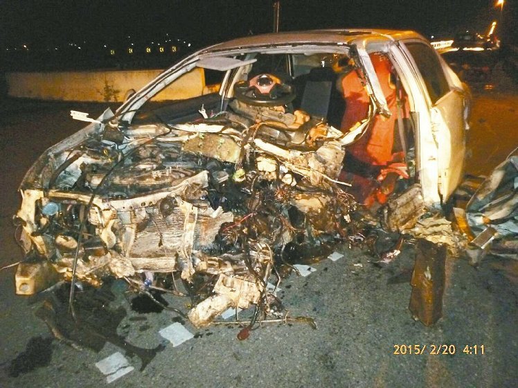 小夫妻首次春节回娘家 丈夫酒驾酿车祸一家三口身亡