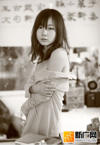 谁来保护"女大学生裸模"苏紫紫?_时政新闻_中国台湾网