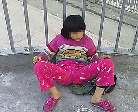 中国网民借助微博力量解救被拐卖儿童(组图)