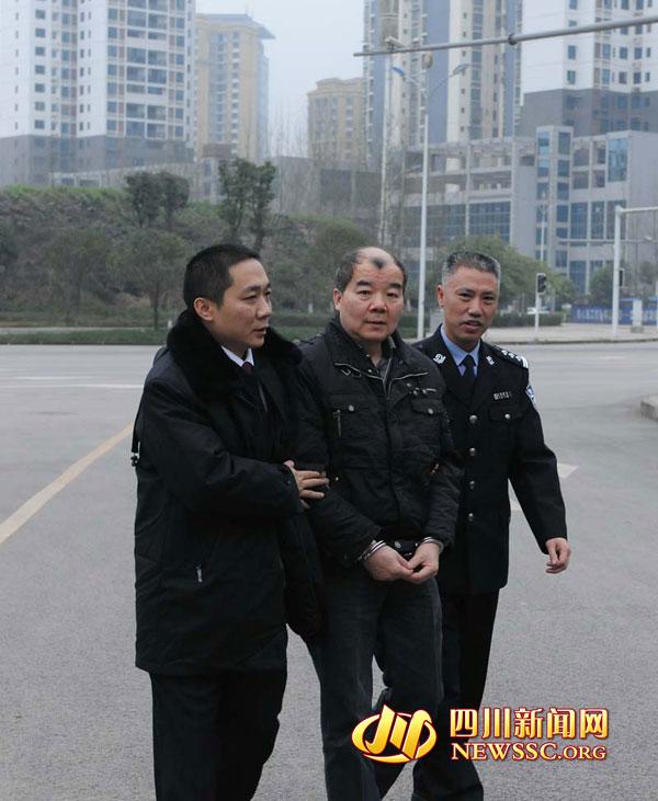 �ڼ��Ժ������Ա�Ŀ����£���ͼ��ǰ�����ԺͶ������