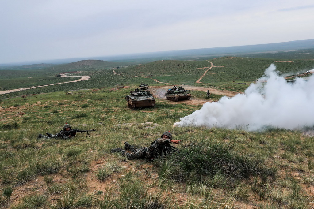 随机导调让战场一波三折跨越2016朱日和a首战见闻