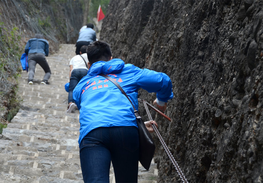 【网络媒体走转改】探访薛家寨革命旧址:照金苏区大本营(组图)