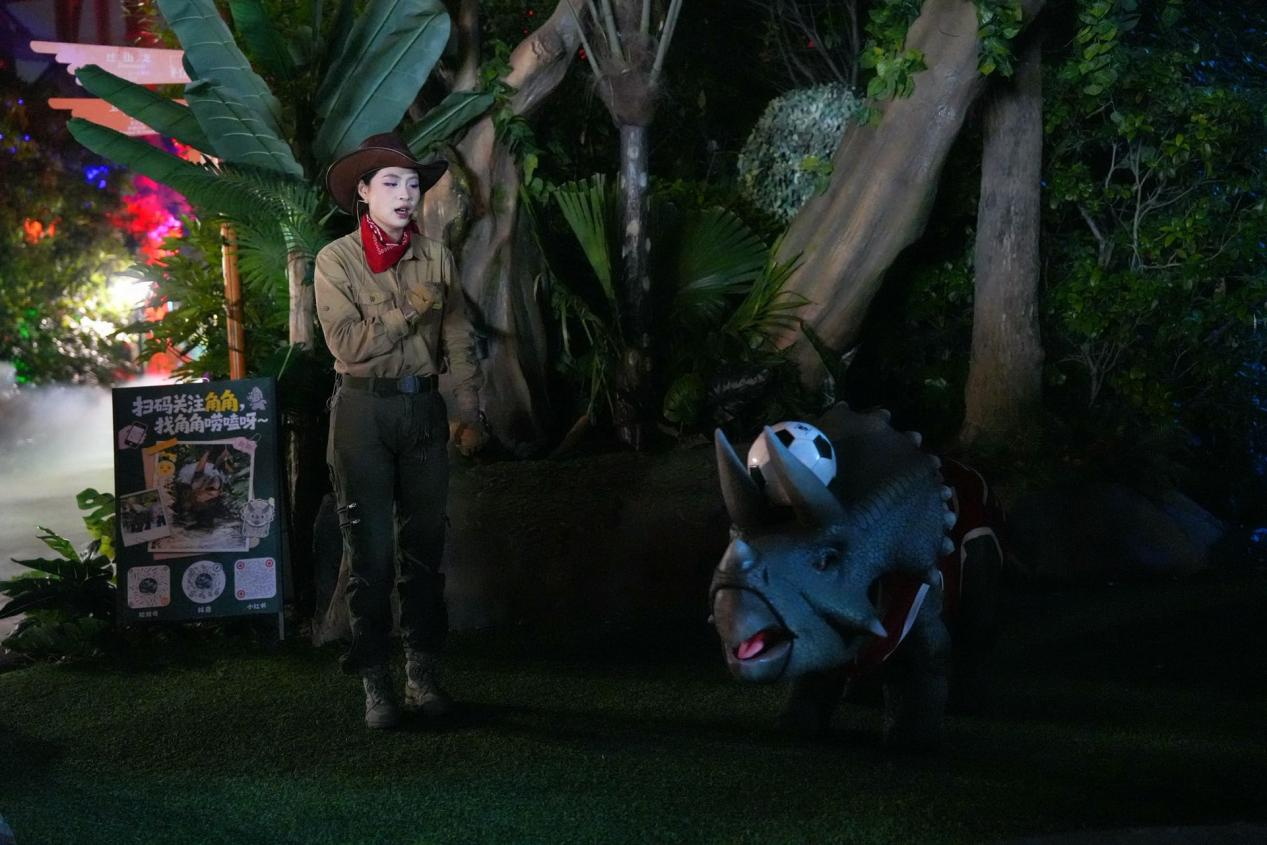 ������֮�꿴�й���������һ���Ľ��ա��ڳ��ݣ�����СIP���˶�����ʱ����