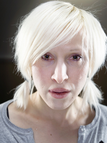 职场健康:白头发长哪里最危险要命? 组图