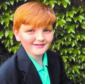 美国12岁发明家用一根橡皮筋防止婴儿落车里