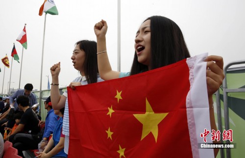 中国少女"志愿"在仁川_科教_中国台湾网