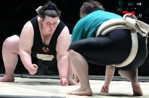 女子相扑惊爆眼球