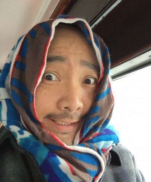 徐峥恶搞扮"小龙女"造型