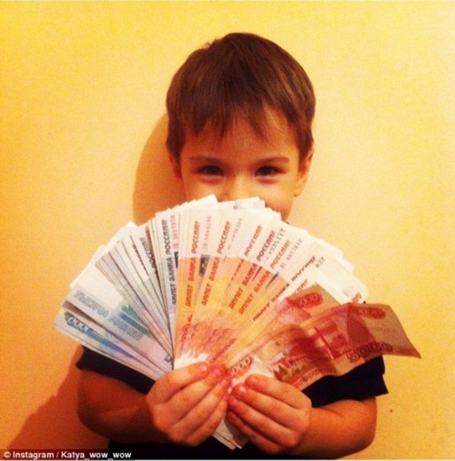 富豪宝宝炫富照片