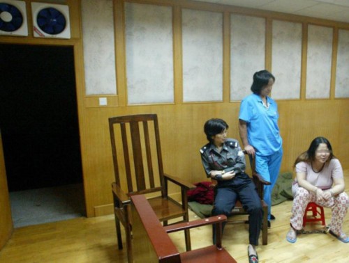 实拍女囚临死前的十二小时组图