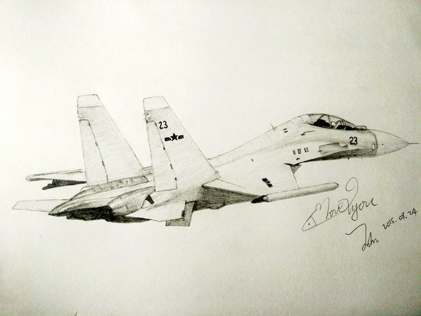 多才女大学生爱画战机 钟情苏-27