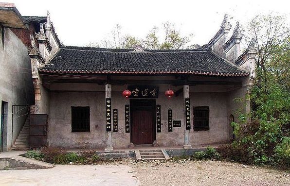 爱莲堂先拆再建何动机 "出淤泥而不染"成教科书记忆