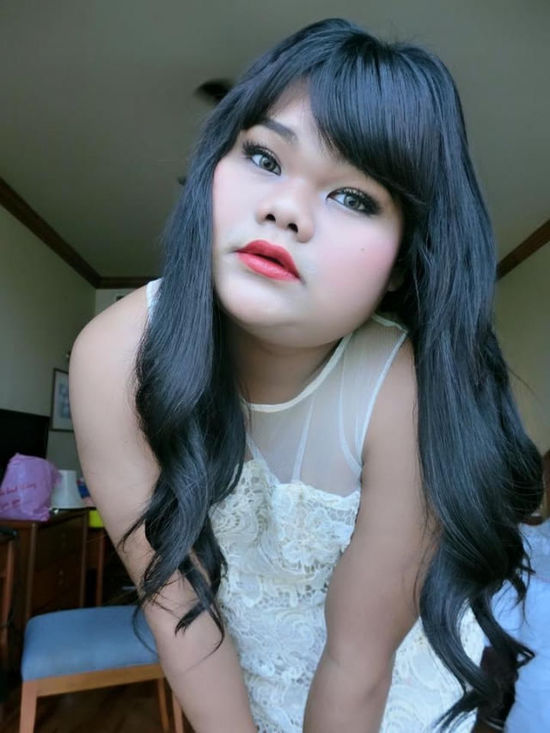 泰国网络女神宝拉我又丑又肥但男友好帅图