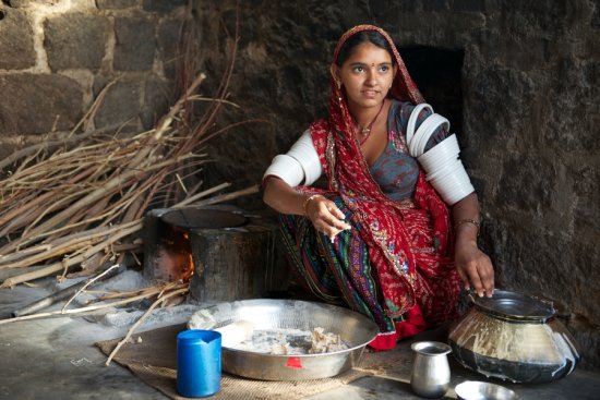 童婚陋习仍存 全球每七秒钟就有一名女童结婚_国际_中国台湾网