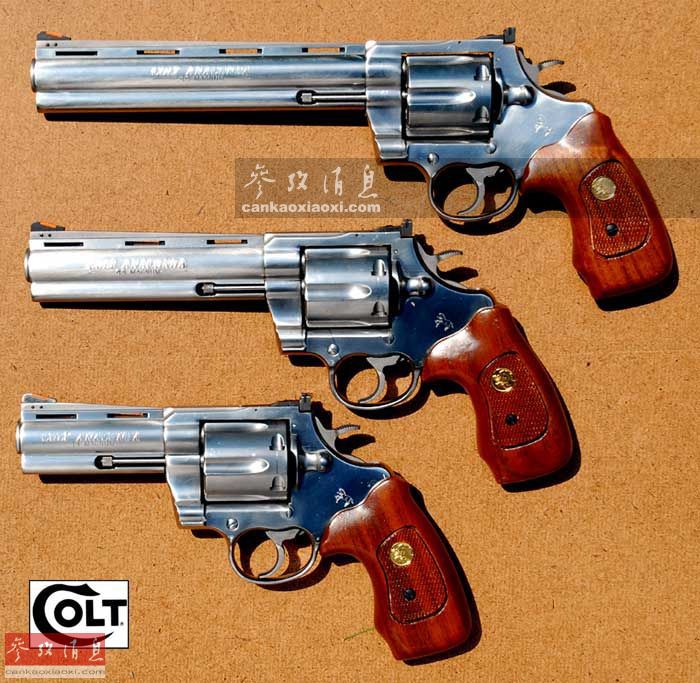 柯尔特"蟒蛇"系列转轮手枪,巨蟒标准型容弹量为6发,有效射程69米.