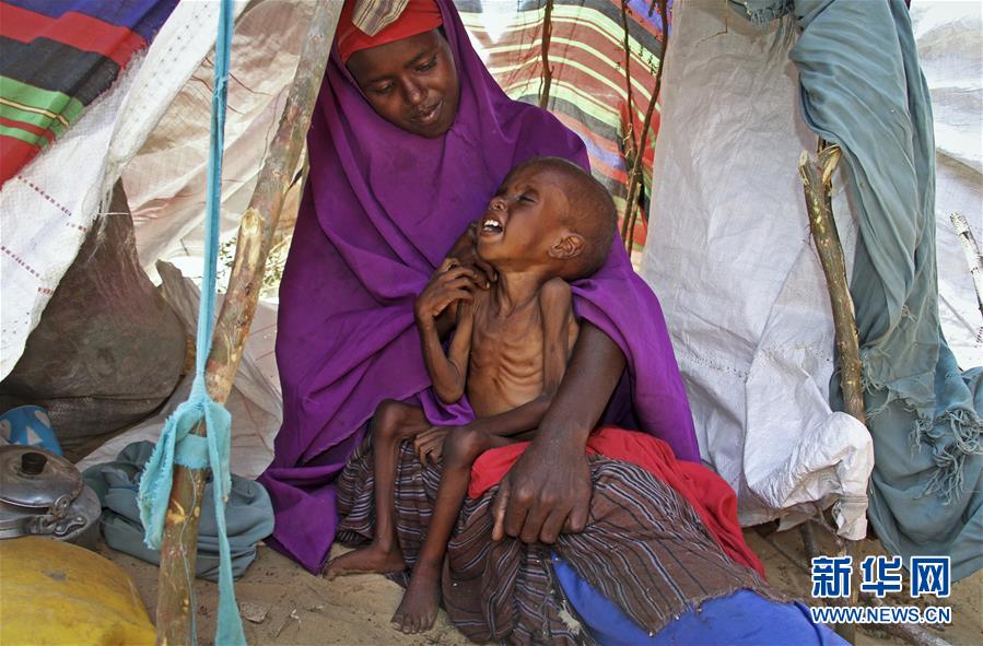 索马里遭遇严重旱灾 每天超3000人逃离家园(组图)