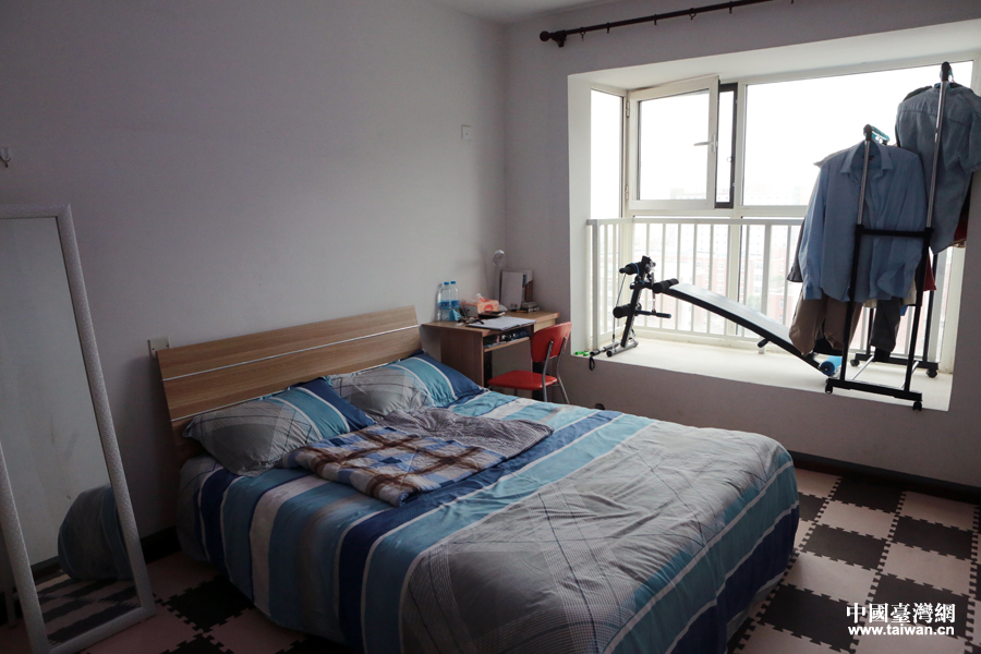 群租房内李伟国的房间