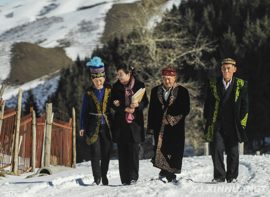 "像爱护眼睛一样爱护民族团结""—新疆各民族团结进步事业成果综述