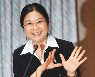 "夹心饼干"赖幸媛