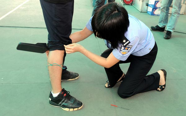 亚运安检文胸也需检验